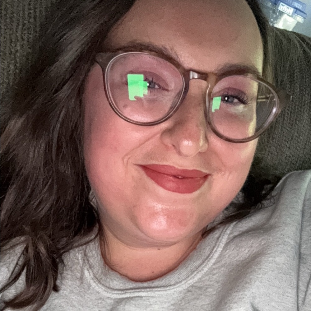 Meet your Posher, Samantha